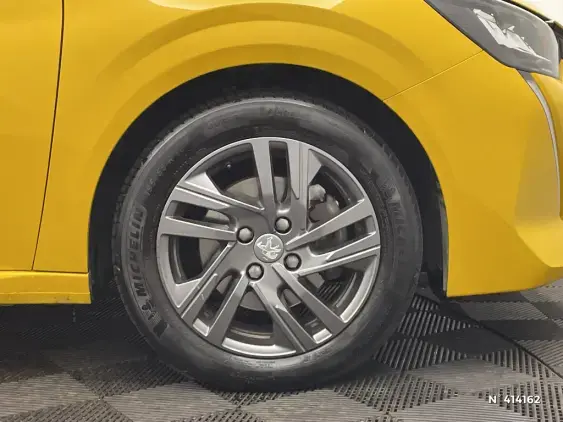 PEUGEOT 208 II - voiture d'occasion - Photo 8