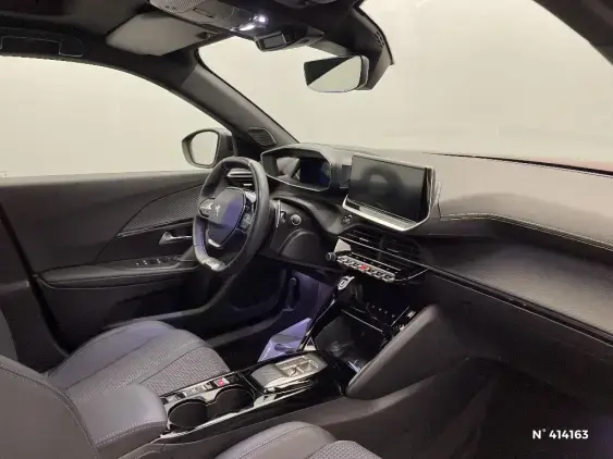 PEUGEOT 2008 II - voiture d'occasion - Photo 10
