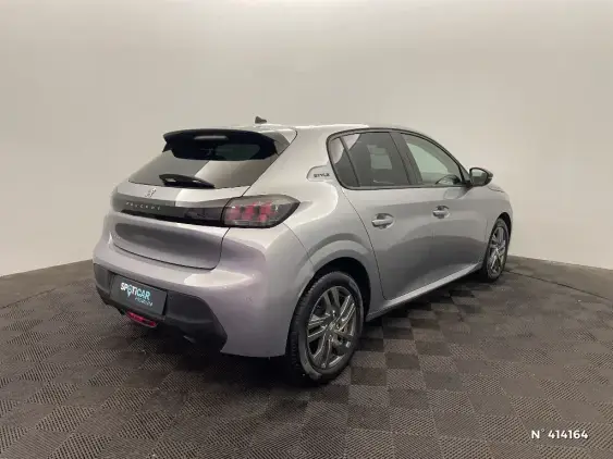 PEUGEOT 208 II - voiture d'occasion - Photo 4
