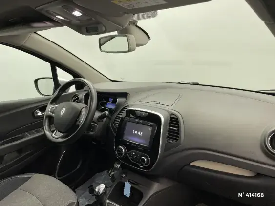 RENAULT CAPTUR - voiture d'occasion - Photo 10