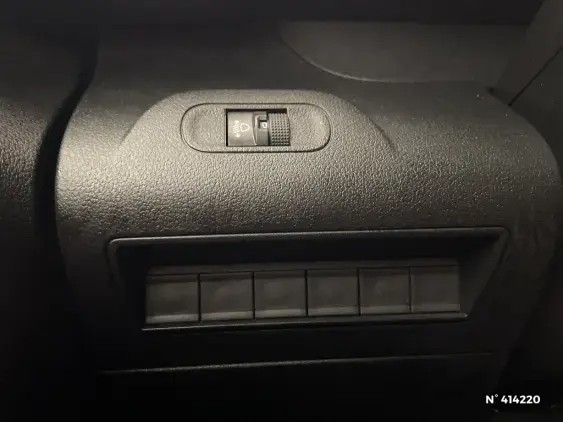 PEUGEOT PARTNER III - voiture d'occasion - Photo 15