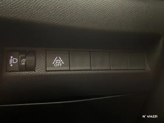 PEUGEOT 208 AFFAIRE ELECTRIQUE II - voiture d'occasion - Photo 15