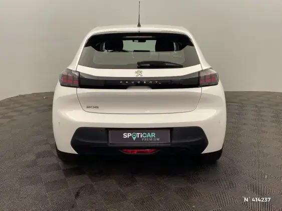 PEUGEOT 208 II - voiture d'occasion - Photo 6