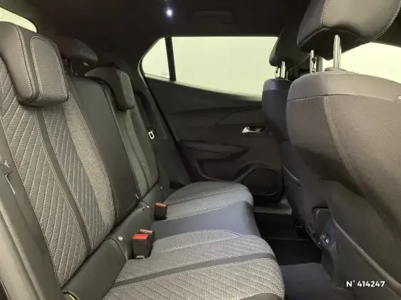 PEUGEOT 2008 II - voiture d'occasion - Photo 11