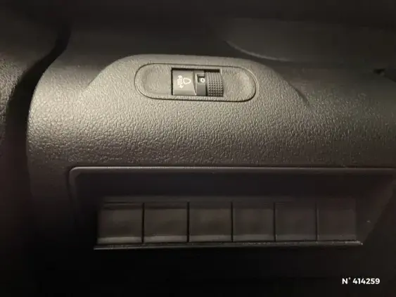 PEUGEOT PARTNER III - voiture d'occasion - Photo 15
