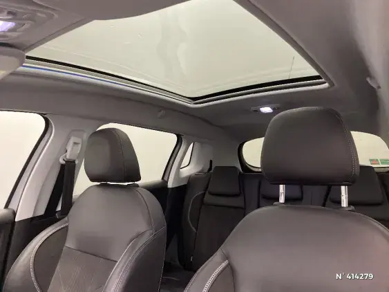 PEUGEOT 2008 - voiture d'occasion - Photo 27