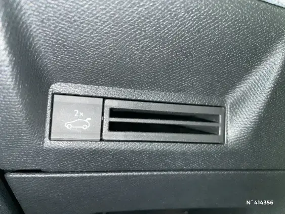 PEUGEOT 3008 III - voiture d'occasion - Photo 15