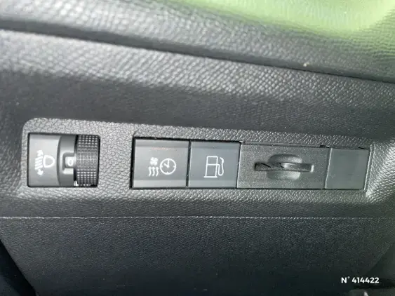 PEUGEOT 308 III - voiture d'occasion - Photo 15