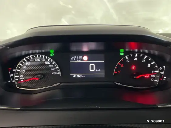 PEUGEOT 2008 II - voiture d'occasion - Photo 12