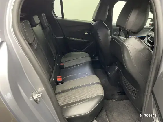 PEUGEOT 208 II - voiture d'occasion - Photo 11