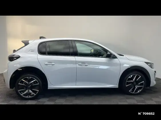 PEUGEOT 208 II - voiture d'occasion - Photo 5