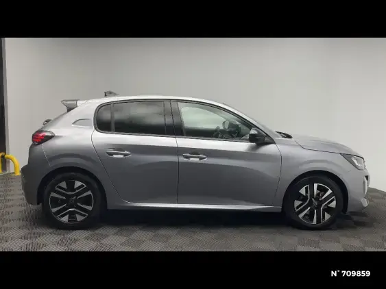 PEUGEOT 208 II - voiture d'occasion - Photo 5