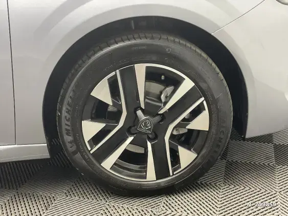 PEUGEOT 208 II - voiture d'occasion - Photo 8