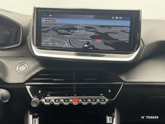 PEUGEOT 208 II - voiture d'occasion - Photo 13