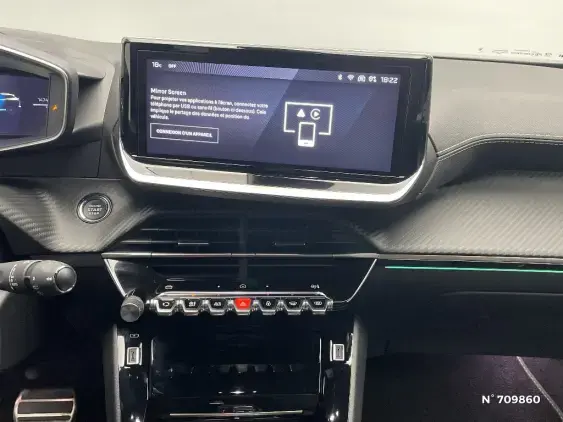 PEUGEOT 2008 II - voiture d'occasion - Photo 13