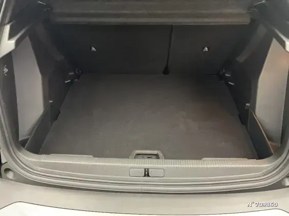 PEUGEOT 2008 II - voiture d'occasion - Photo 7