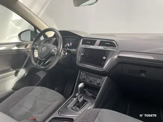 VOLKSWAGEN TIGUAN II - voiture d'occasion - Photo 10