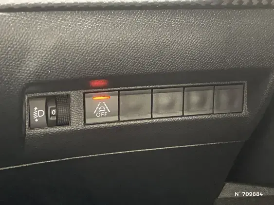 PEUGEOT 2008 ELECTRIQUE II - voiture d'occasion - Photo 15