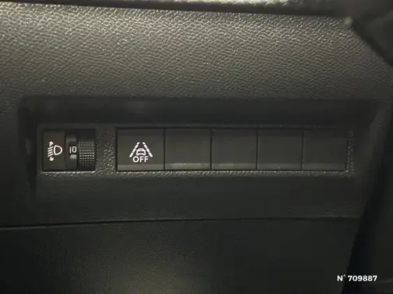 PEUGEOT 208 ELECTRIQUE II - voiture d'occasion - Photo 15