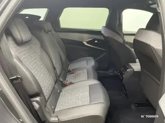 PEUGEOT 5008 III - voiture d'occasion - Photo 11