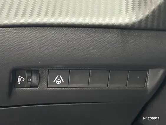 PEUGEOT 208 II - voiture d'occasion - Photo 15