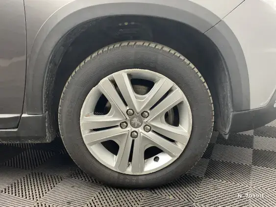 PEUGEOT 2008 - voiture d'occasion - Photo 8