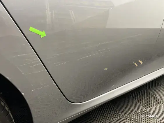 PEUGEOT 208 BUSINESS R II - voiture d'occasion - Photo 24