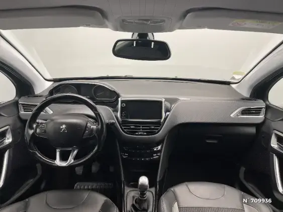 PEUGEOT 2008 - voiture d'occasion - Photo 9