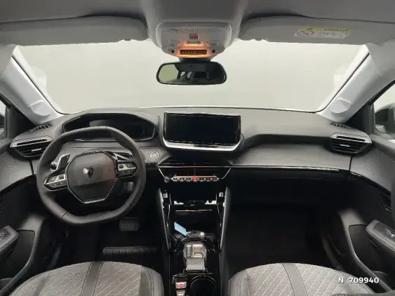 PEUGEOT 208 II - voiture d'occasion - Photo 9