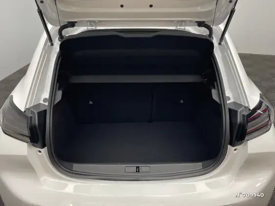 PEUGEOT 208 II - voiture d'occasion - Photo 7