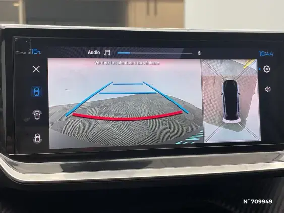 PEUGEOT 208 BUSINESS R II - voiture d'occasion - Photo 14