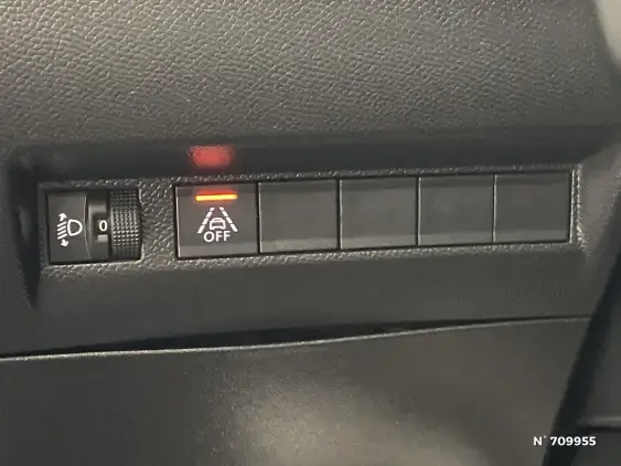 PEUGEOT 208 BUSINESS R II - voiture d'occasion - Photo 15