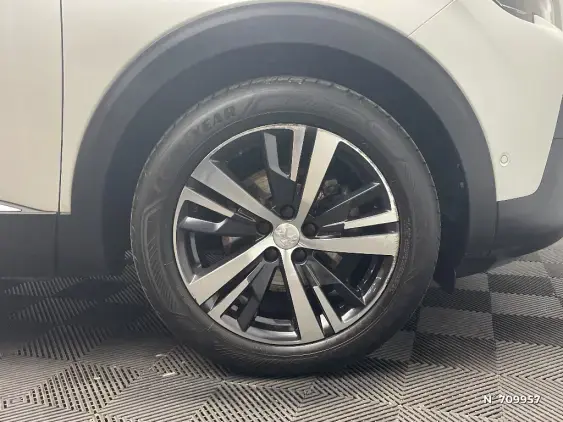 PEUGEOT 3008 II - voiture d'occasion - Photo 8