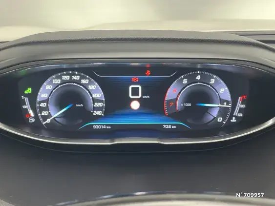 PEUGEOT 3008 II - voiture d'occasion - Photo 12