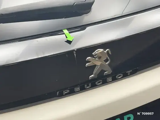 PEUGEOT 3008 II - voiture d'occasion - Photo 24