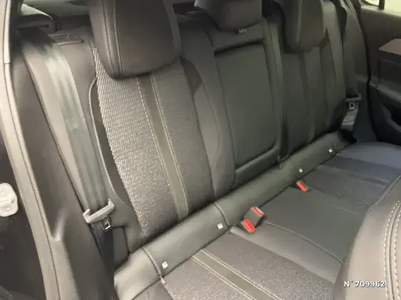 PEUGEOT 308 III - voiture d'occasion - Photo 11