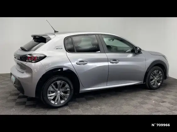 PEUGEOT 208 ELECTRIQUE II - voiture d'occasion - Photo 5