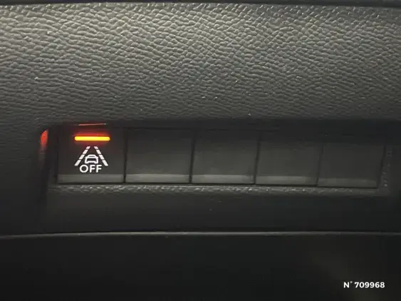 PEUGEOT 208 ELECTRIQUE II - voiture d'occasion - Photo 15