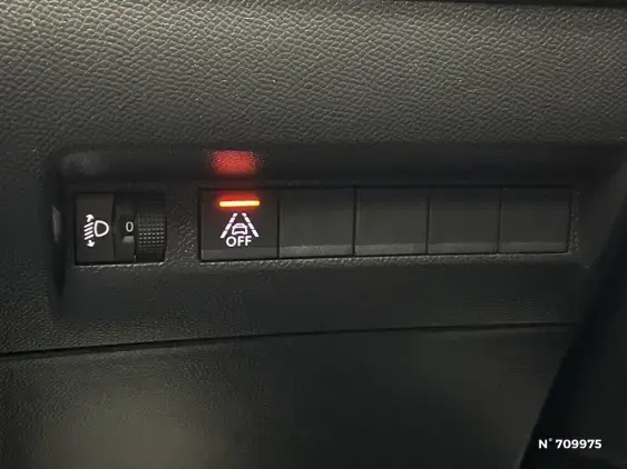 PEUGEOT 208 ELECTRIQUE II - voiture d'occasion - Photo 15