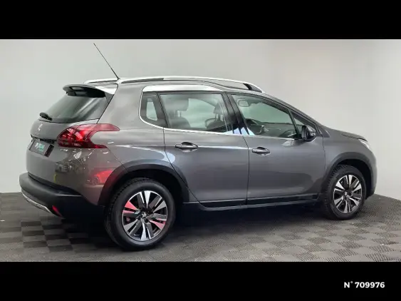 PEUGEOT 2008 - voiture d'occasion - Photo 5