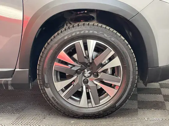 PEUGEOT 2008 - voiture d'occasion - Photo 8