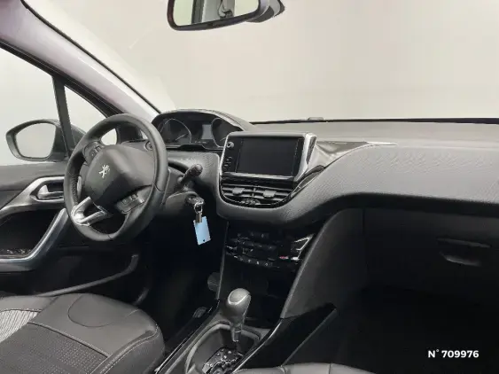 PEUGEOT 2008 - voiture d'occasion - Photo 10