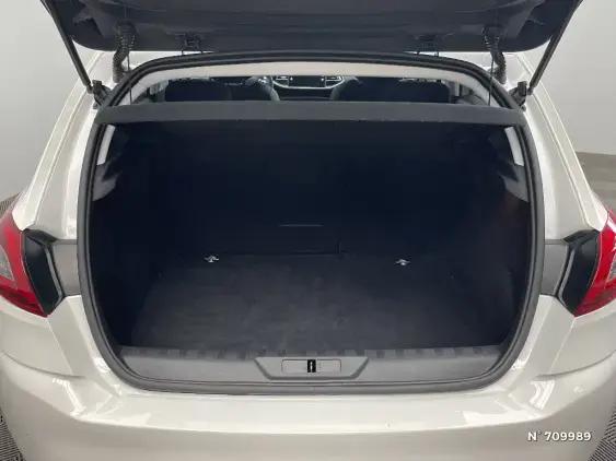 PEUGEOT 308 SW III - voiture d'occasion - Photo 7