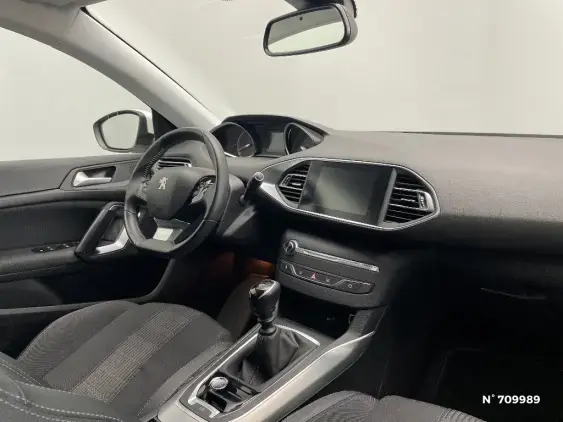 PEUGEOT 308 SW III - voiture d'occasion - Photo 10