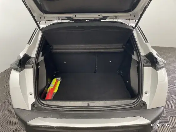 PEUGEOT 2008 II - voiture d'occasion - Photo 7