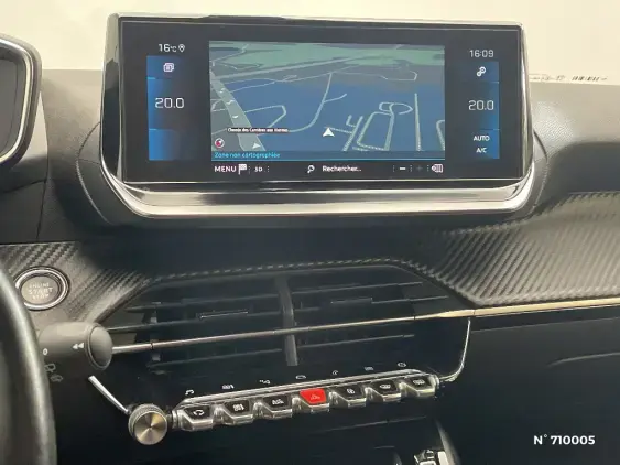 PEUGEOT 2008 II - voiture d'occasion - Photo 13