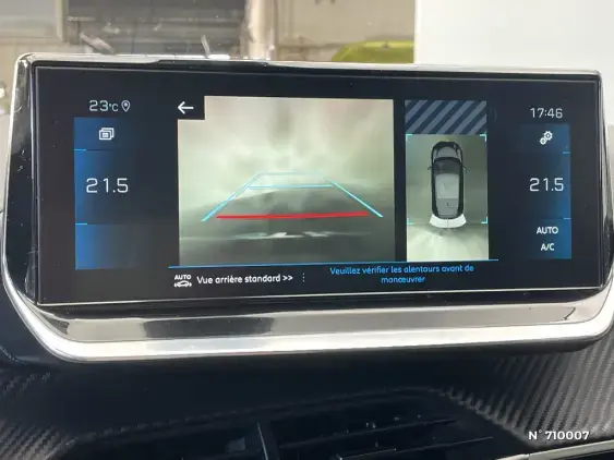 PEUGEOT 208 II - voiture d'occasion - Photo 14