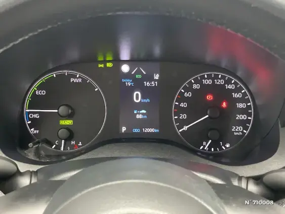 TOYOTA YARIS IV - voiture d'occasion - Photo 12