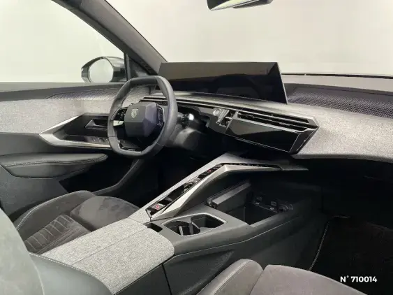 PEUGEOT 3008 III - voiture d'occasion - Photo 10