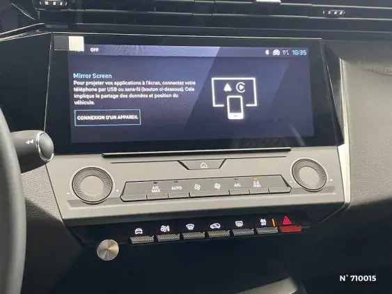 PEUGEOT 308 III - voiture d'occasion - Photo 13